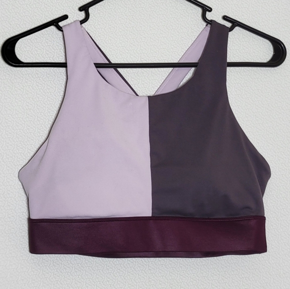 Fabletics No-Bounce Color Block Sports Bra Size Medium - Picture 3 of 6